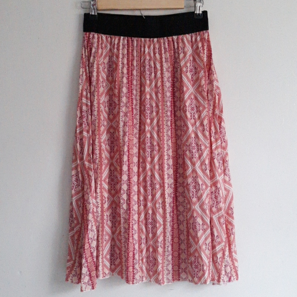 [LuLaRoe] Jill Pleated Skirt